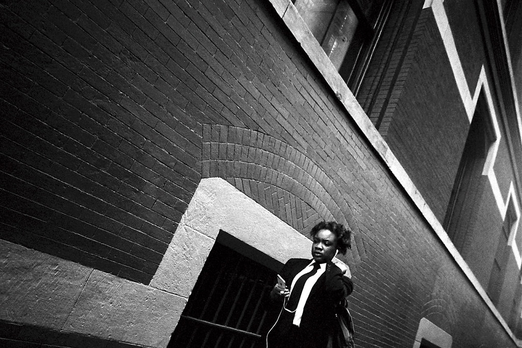 NYC-citizens-pietonne-black-cravate-1094-SA-Photo20-20-2-rd1350Lsite.jpg